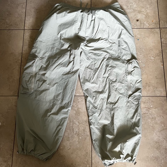 Brand new fashion nova parachute pants size 3x - Picture 6 of 8